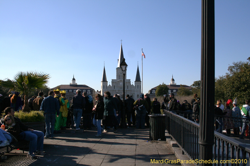 Mardi-Gras-Day-French-Quarter-New-Orleans-2010-1707