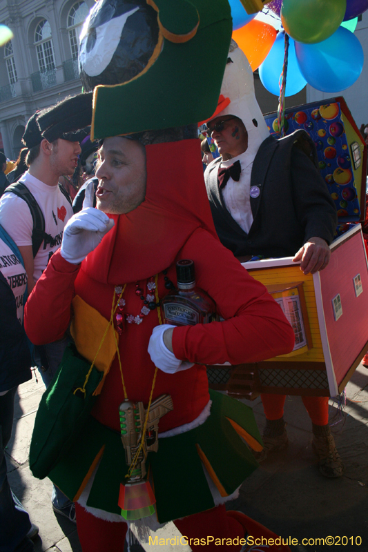 Mardi-Gras-Day-French-Quarter-New-Orleans-2010-1767