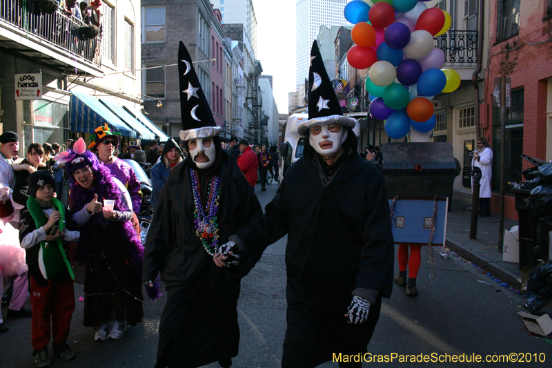 Mardi-Gras-Day-French-Quarter-New-Orleans-2010-1837