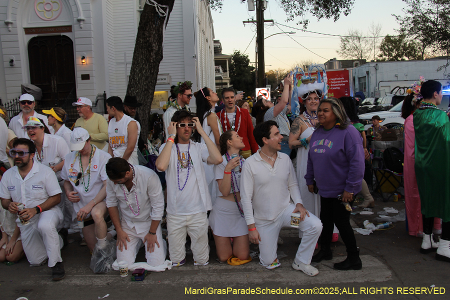 Box-of-Wine-2025-2079