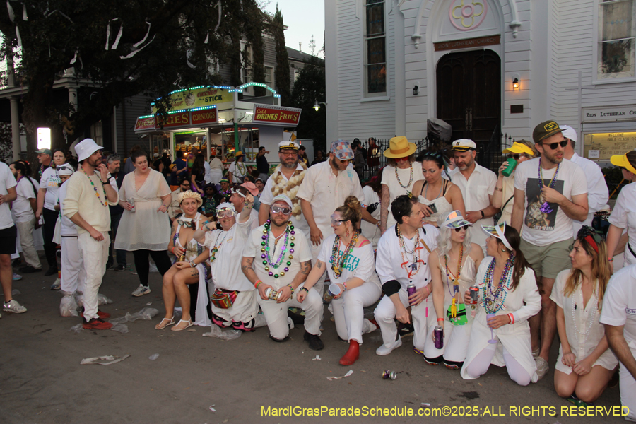 Box-of-Wine-2025-2080