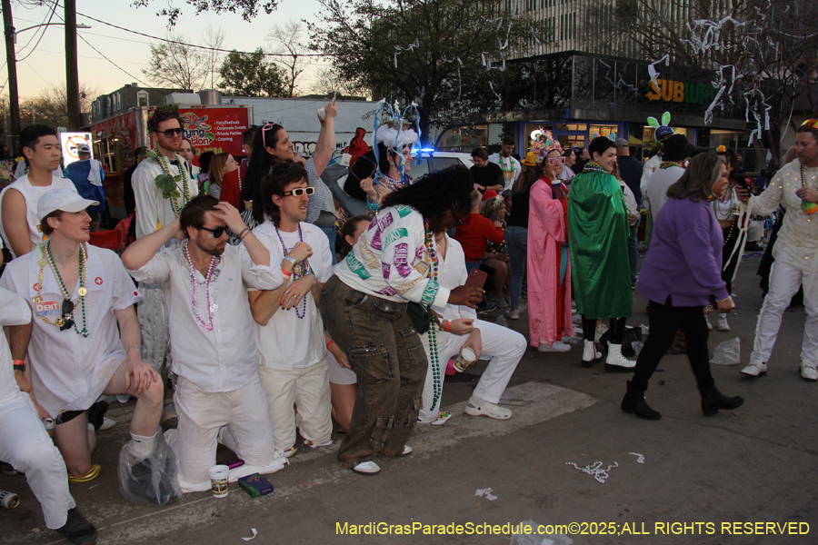 Box-of-Wine-2025-2083