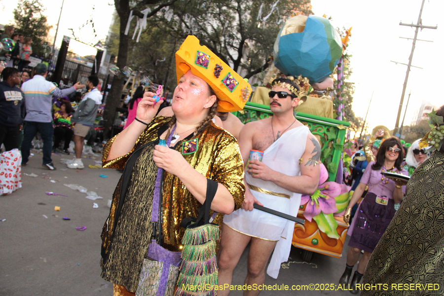 Box-of-Wine-2025-2093