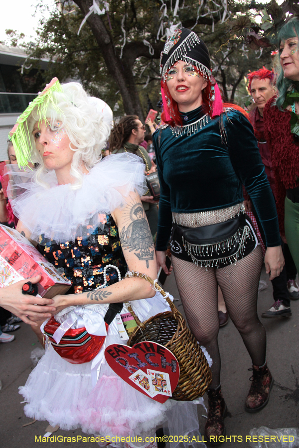 Box-of-Wine-2025-2125