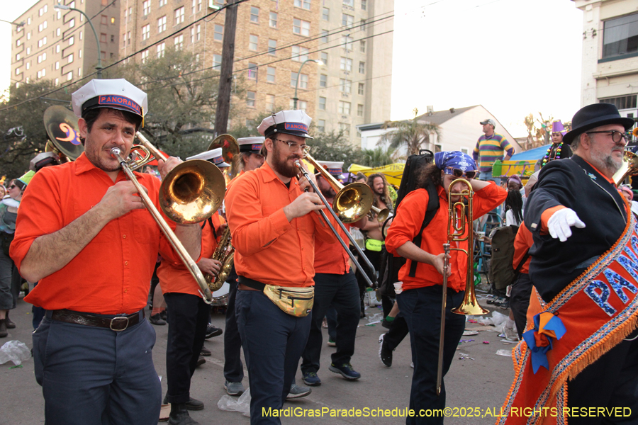 Box-of-Wine-2025-2152