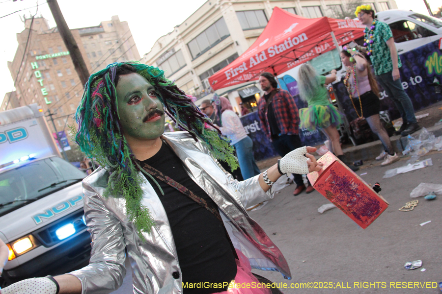 Box-of-Wine-2025-2247