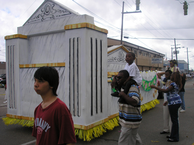 2008-Krewe-of-Grela-Mardi-Gras-Day-Westbank-New-Orleans-0237