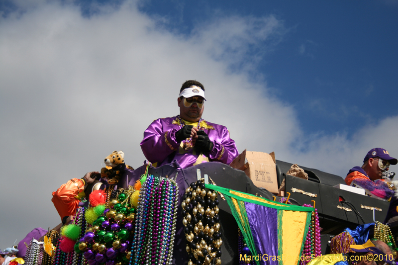 Krewe-of-Alla-2010-Westbank-Mardi-Gras-3541