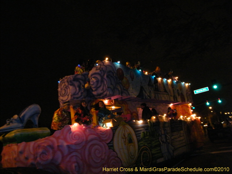 Krewe-of-Atlas-2010-Metairie-Mardi-Gras-7848