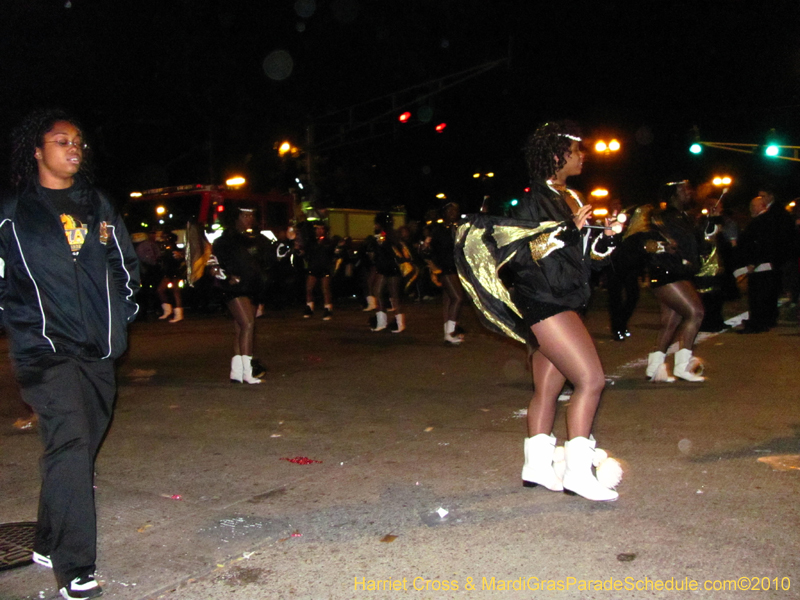 Krewe-of-Bacchus-2010-Mardi-Gras-New-Orleans-1579