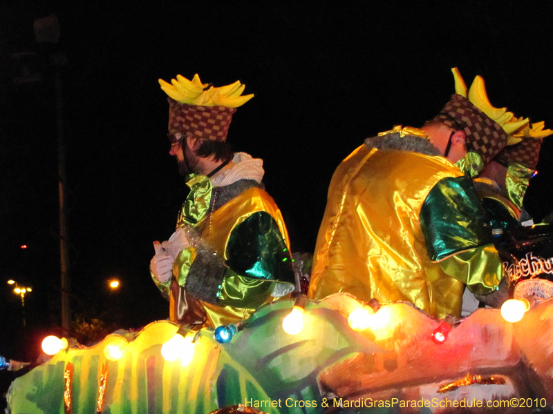 Krewe-of-Bacchus-2010-Mardi-Gras-New-Orleans-1601