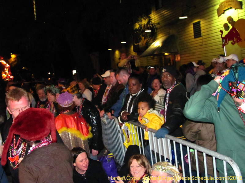 Krewe-of-Bacchus-2010-Mardi-Gras-New-Orleans-1611