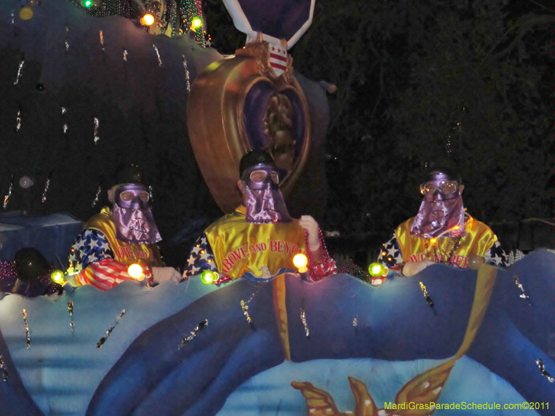 Krewe-of-Bacchus-2011-0136