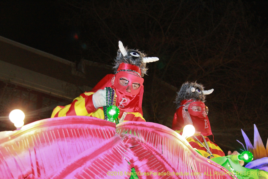 Krewe-of-Bacchus-2015-18503