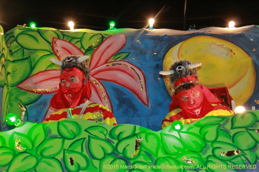 Krewe-of-Bacchus-2015-18509