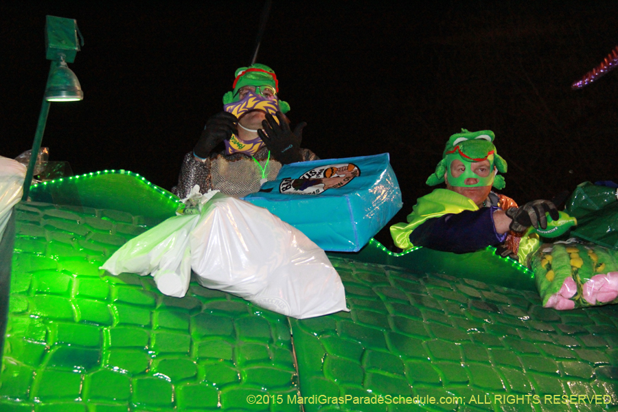 Krewe-of-Bacchus-2015-18549