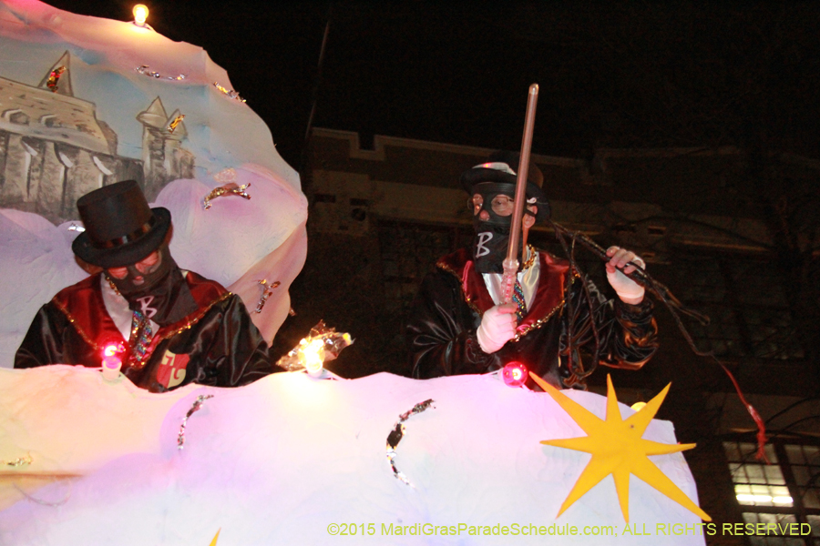 Krewe-of-Bacchus-2015-18610