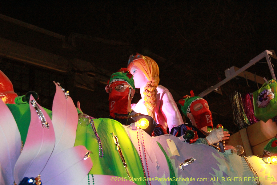 Krewe-of-Bacchus-2015-18682