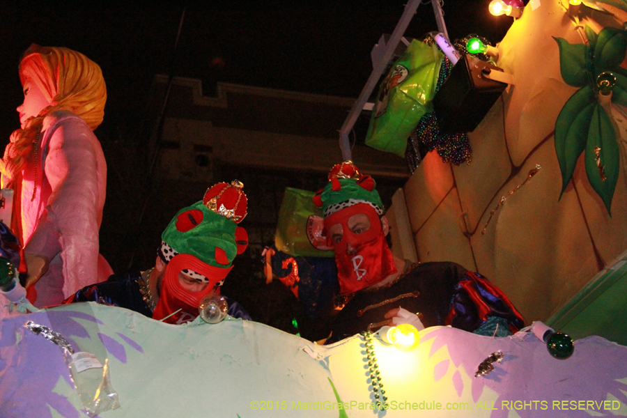 Krewe-of-Bacchus-2015-18683