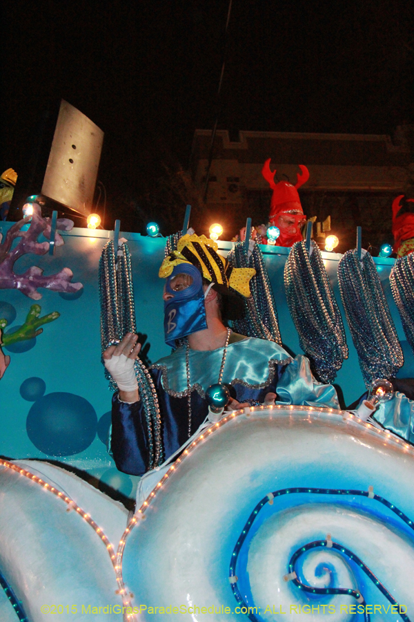 Krewe-of-Bacchus-2015-18710