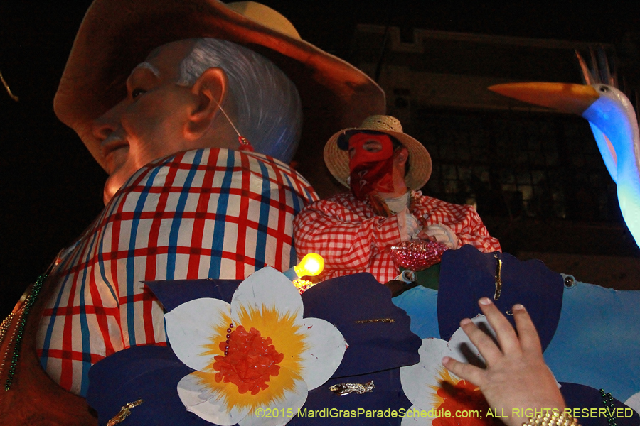 Krewe-of-Bacchus-2015-18746