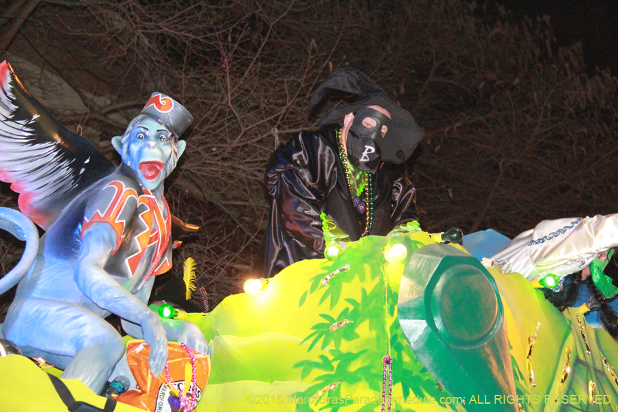 Krewe-of-Bacchus-2015-18762