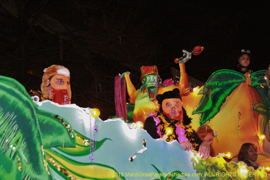 Krewe-of-Bacchus-2015-18783