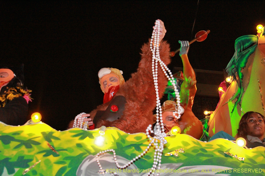 Krewe-of-Bacchus-2015-18784