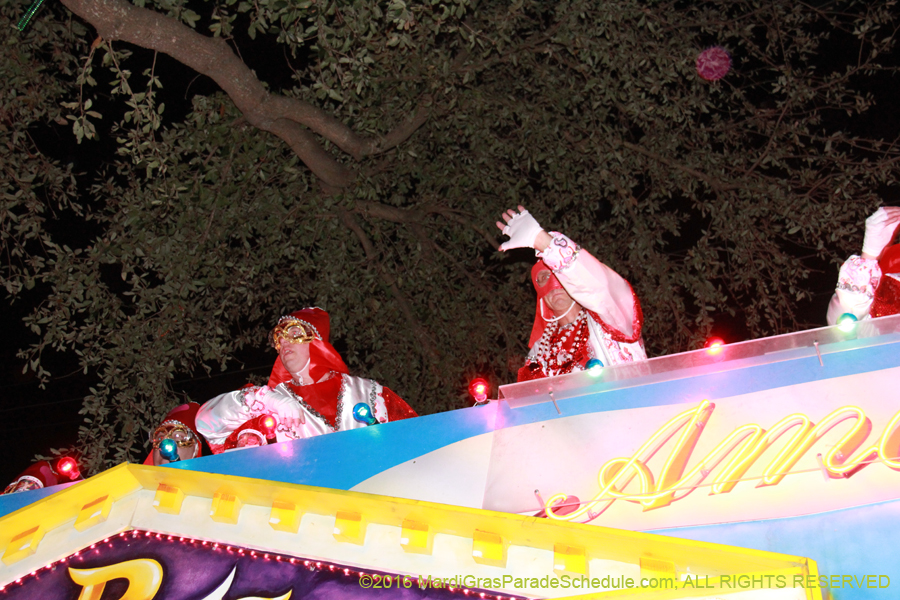 2016-Krewe-of-Bacchus-013017