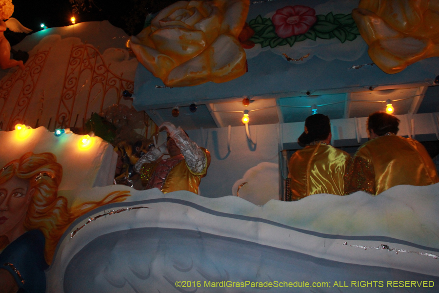 2016-Krewe-of-Bacchus-013030