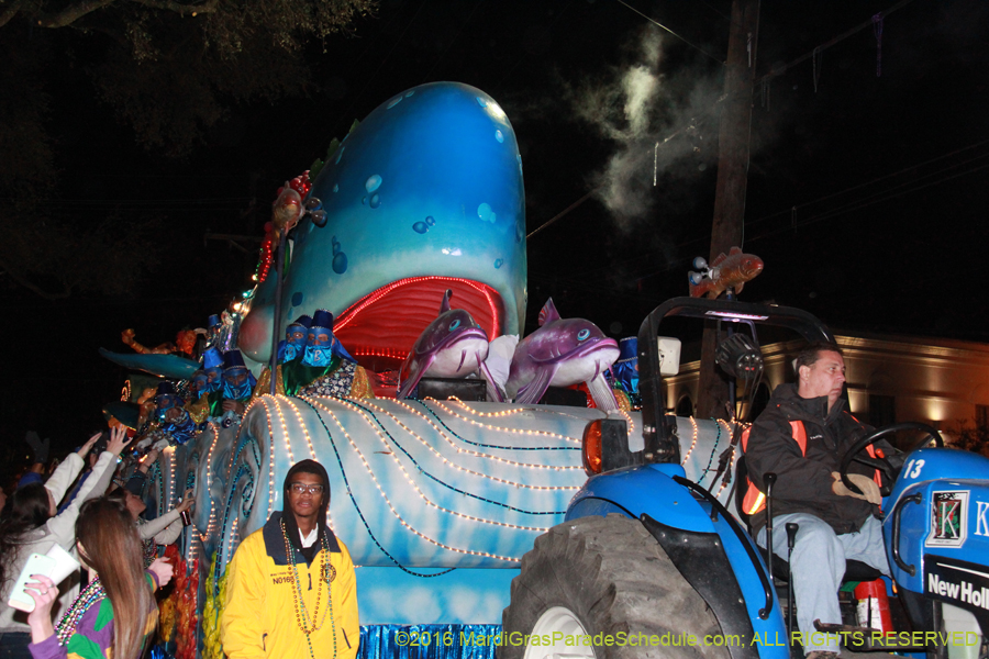 2016-Krewe-of-Bacchus-013044