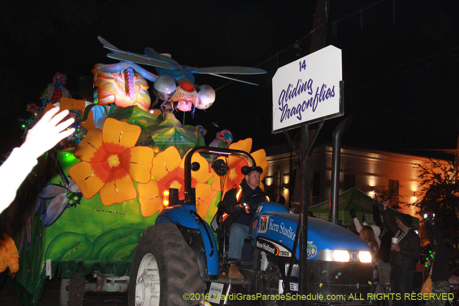 2016-Krewe-of-Bacchus-013077