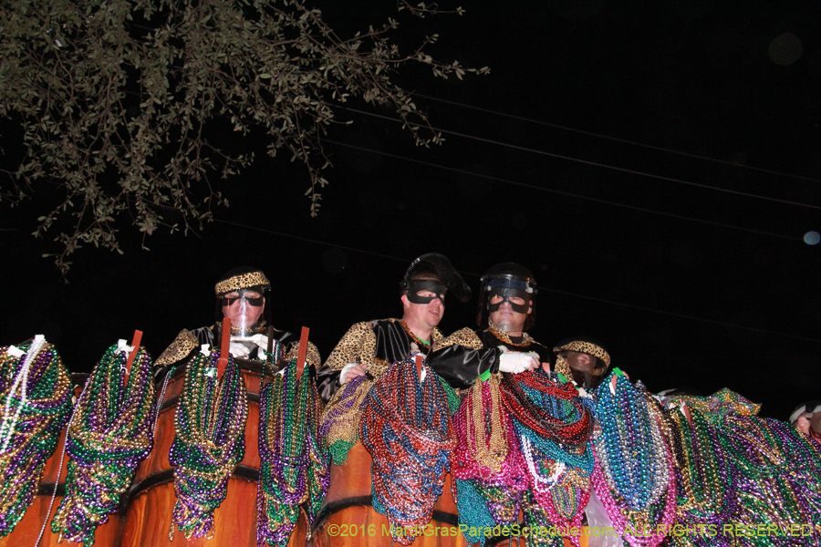 2016-Krewe-of-Bacchus-013124