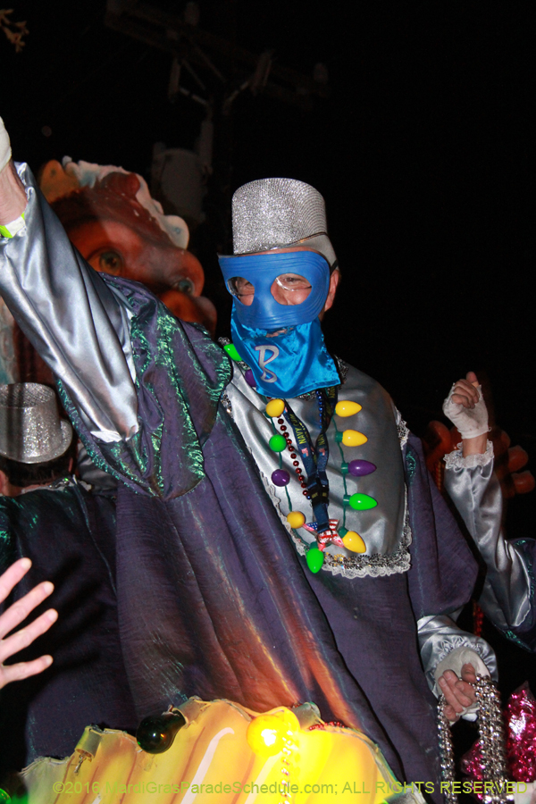 2016-Krewe-of-Bacchus-013137