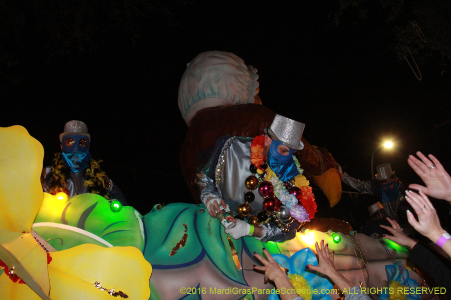 2016-Krewe-of-Bacchus-013139