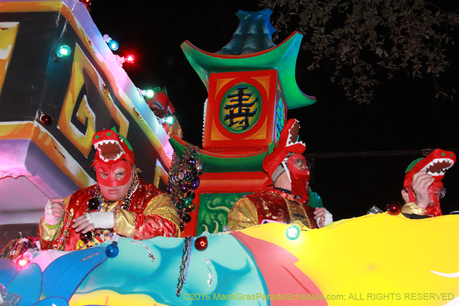 2016-Krewe-of-Bacchus-013172