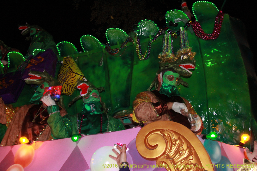 2016-Krewe-of-Bacchus-013217