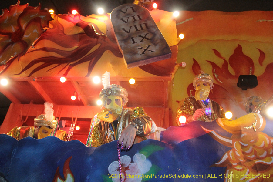 2018-Krewe-of-Bacchus-00007895