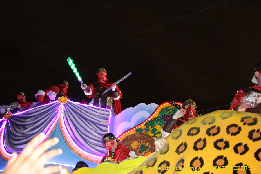 Krewe-of-Bacchus-2019-008896