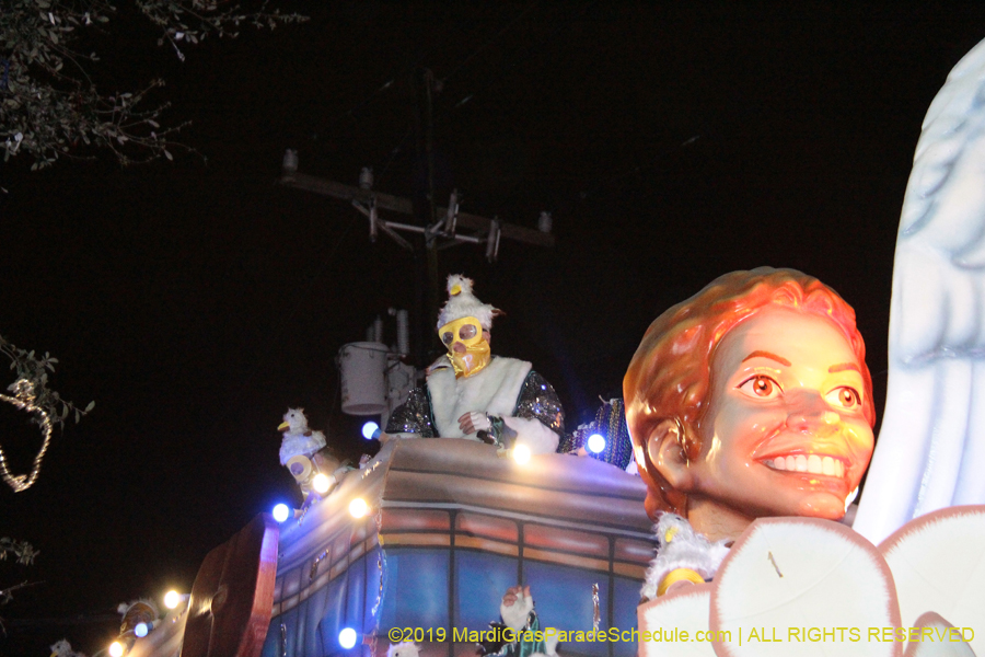 Krewe-of-Bacchus-2019-008911