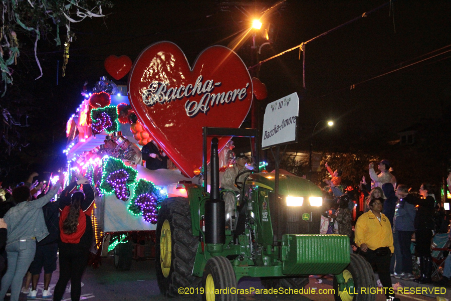 Krewe-of-Bacchus-2019-008958