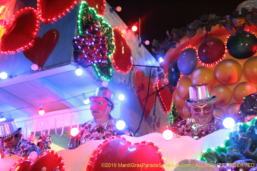 Krewe-of-Bacchus-2019-008961