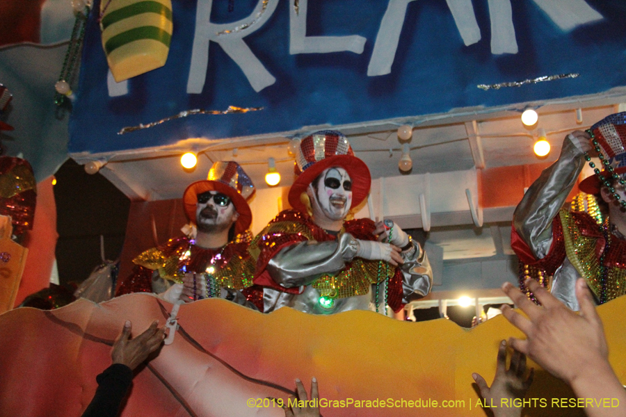 Krewe-of-Bacchus-2019-008986