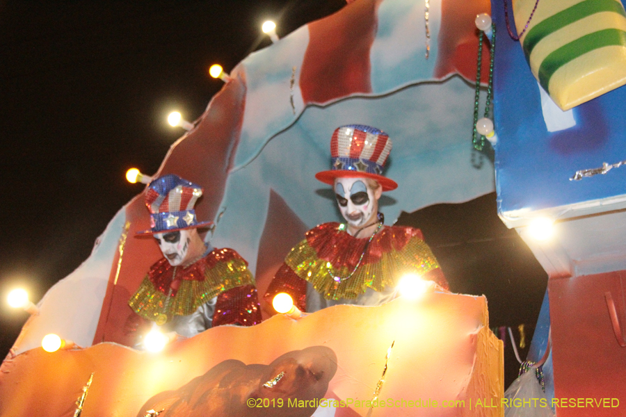 Krewe-of-Bacchus-2019-008987