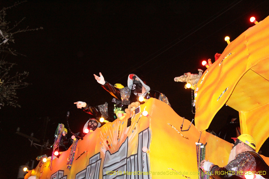 Krewe-of-Bacchus-2019-009013