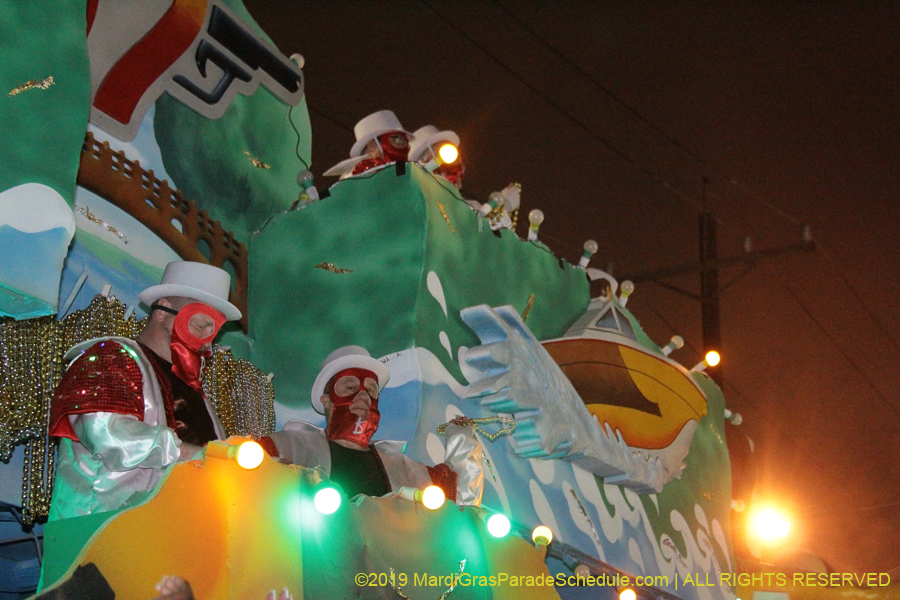 Krewe-of-Bacchus-2019-009128