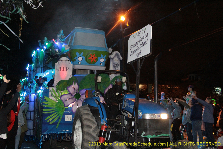 Krewe-of-Bacchus-2019-009158