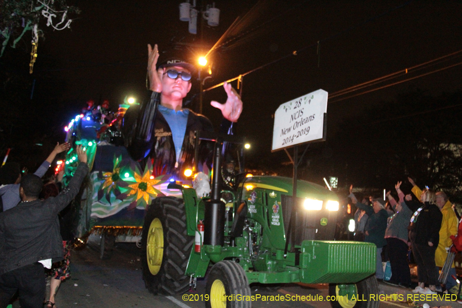 Krewe-of-Bacchus-2019-009214