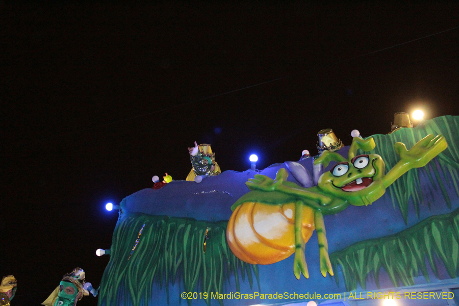 Krewe-of-Bacchus-2019-009228