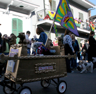 2008-Krewe-of-Barkus-Mardi-Gras-2008-New-Orleans-Parade-0505